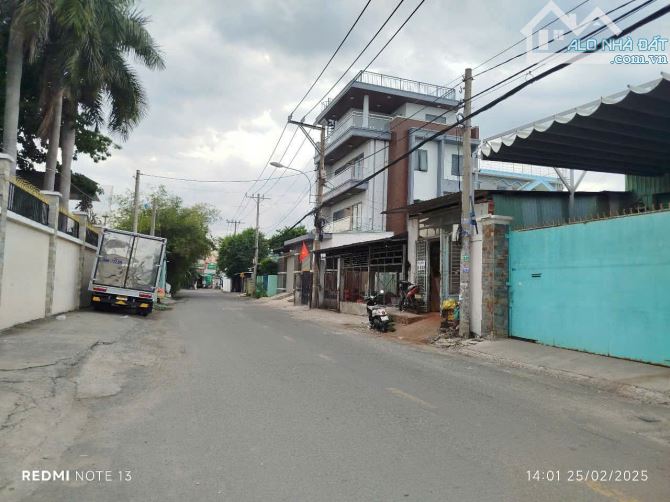 Bán nhà xưởng mặt tiền Võ Thị Hồi - Trần Văn Mười, Hóc Môn 4000m2 giá 65 tỷ còn TL