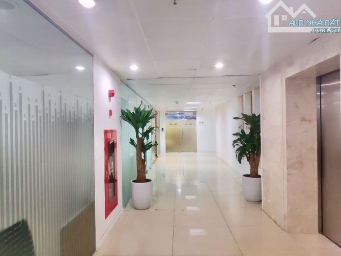 Bán tòa nhà mặt phố Lý Thường Kiệt DT 380m2 xây 12 tầng + 3 hầm, MT 14,2m, Giá 420 tỷ