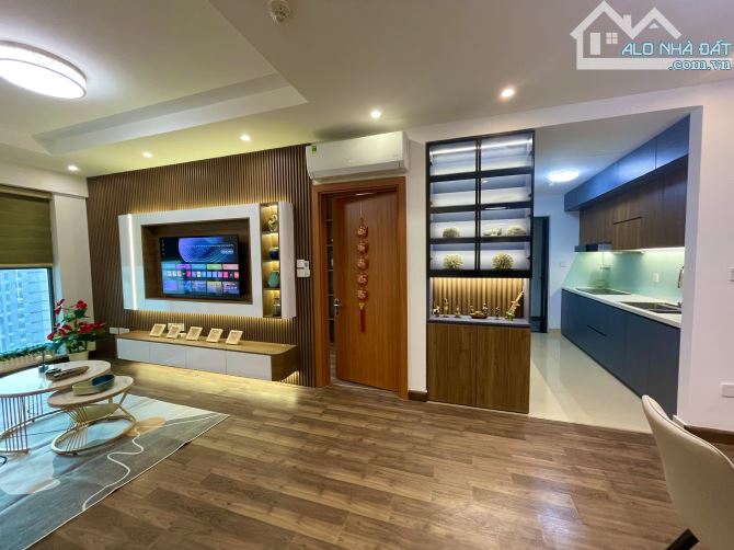 Bán CHCC Goldmark City Hồ Tùng Mậu 100m2, 3 PN nội thất đẹp 6 tỷ giá tốt lắm rồi ạ