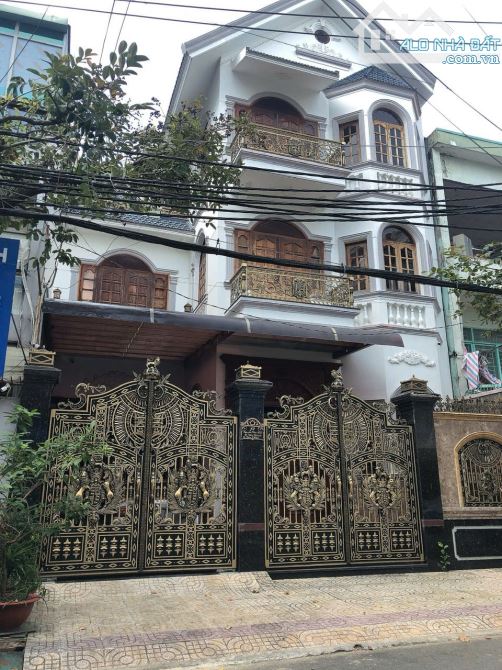 Siêu hiếm ! DT: 10x18m , biệt thự 4 tầng mặt tiền Nguyễn Thái học Q.Tân Phú , Giá 34,9 tỷ