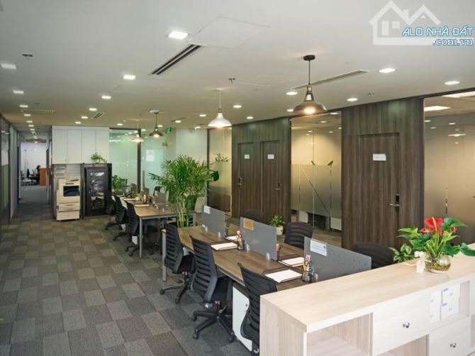Bán gấp tòa nhà 12 tầng 350m2, 370 tỷ mặt phố Bà Triệu, Quận Hoàn Kiếm