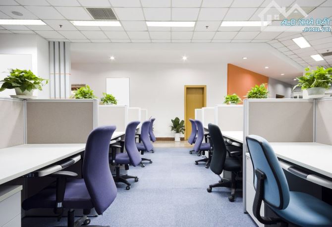 Bán tòa building đẳng cấp đẹp nhất phố Bà Triệu 360m2 x 11 tầng MT 14,5m giá 388 tỷ