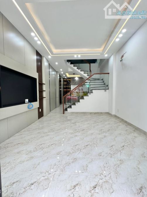 Bán nhà 4 tầng mới 40m² TDC Vinhomes Riverside, Hồng Bàng giá 4,65 tỷ
