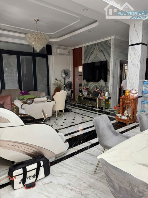 Biệt thự đẹp đường số 22 khu Trung Sơn, Bình Chánh. trường Đại Học tôn Đức Thắng, Rimit.