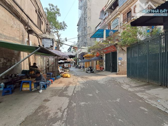 BÁN NHÀ CCMN NGÕ 143 QUAN HOA, CẦU GIẤY, HÀ NỘI. DIỆN TÍCH 166M2. GIÁ 60 TỶ !!!