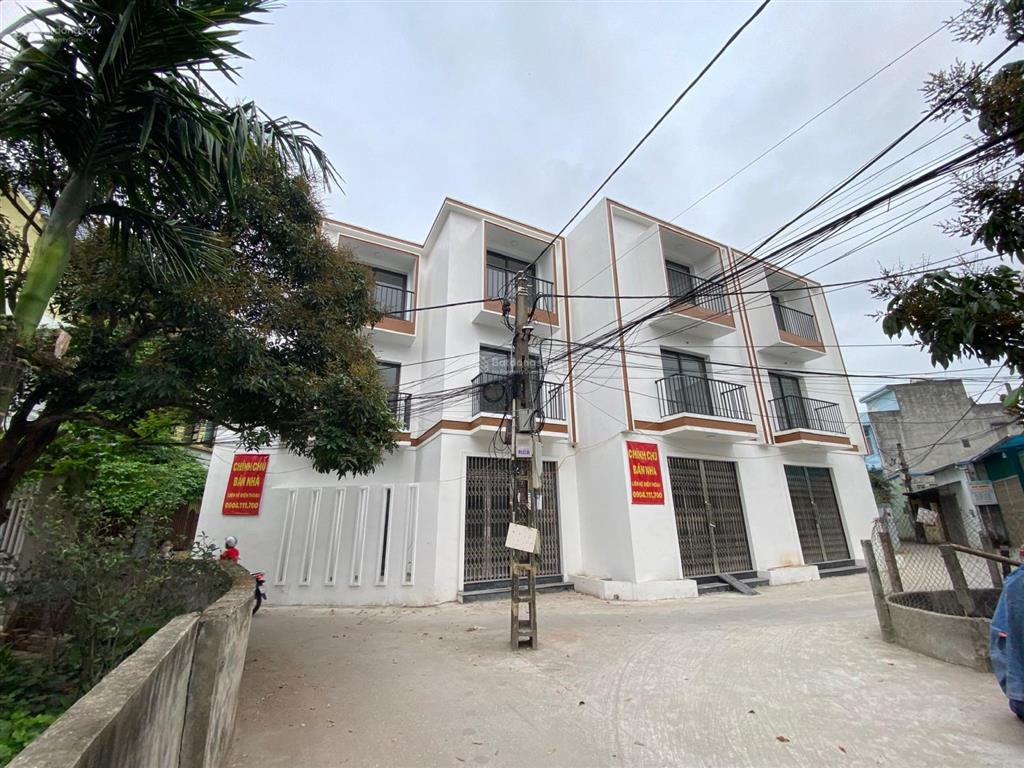 Chính chủ bán nhà 3 tầng 80m2 xây mới 40/563 đường điện biên, phường đông a cạnh bãi viên