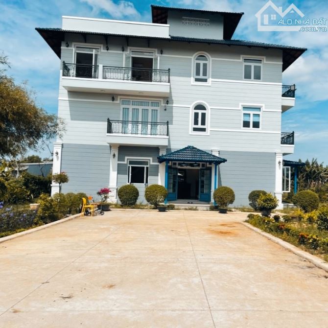 BÁN VILLA 4 TẦNG MẶT TIỀN TỈNH LỘ 7 – THÁI MỸ, CỦ CHI – KHU ĐẤT 2.554M2 – GIÁ 16.5 TỶ
