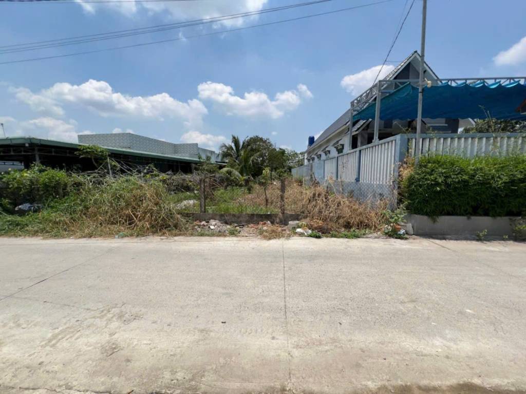 Bán đất đẹp đường beton 5m xã Đức Hòa Đông dt 261m2 full thổ giá 2,05 tỷ