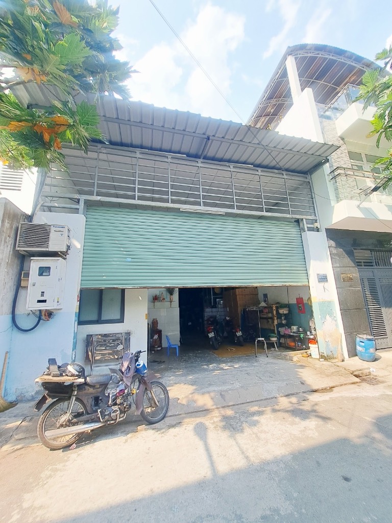 Bán kho xưởng Mã Lò Bình Tân, 7.4x17.3m CN 128m2 full thổ cư, tiện xây mới, hẻm nhựa 6m