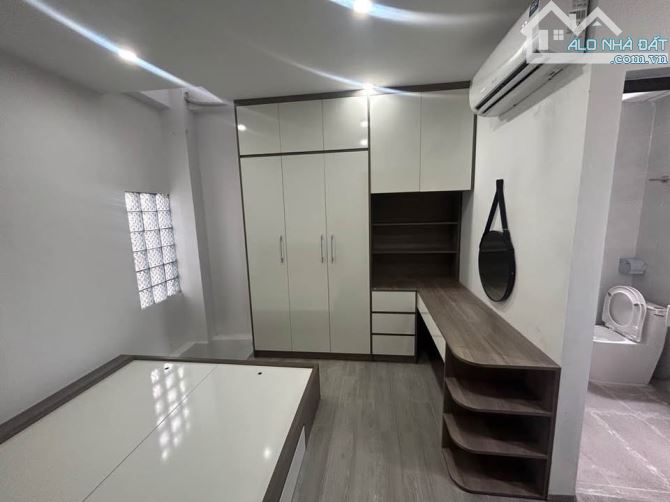 Bán tòa CCMN Văn Quán, vị trí trung tâm KĐT, DT58m2 6T 12PKK, PCCC đầy đủ, giá bán 14.8 tỷ