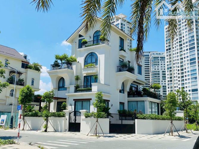 Siêu phẩm biệt thự đẹp compound Thảo Điền - Nguyễn Văn Hưởng- DT 20x33m 3tầng -Giá 105ty