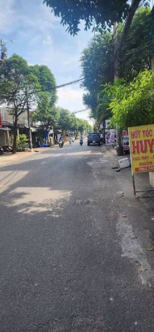 Đông Hưng Thuận ─ CHDV 17 Phòng ─ D.thu 40tr/th ─ DTS 366M2 (5,3x29) ─ Hoàn công ─ 13,x tỷ