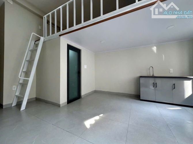 CHDV GẦN MẶT TIỀN LÊ VĂN THỊNH - 72m2 - 4 tầng - 10 PHÒNG