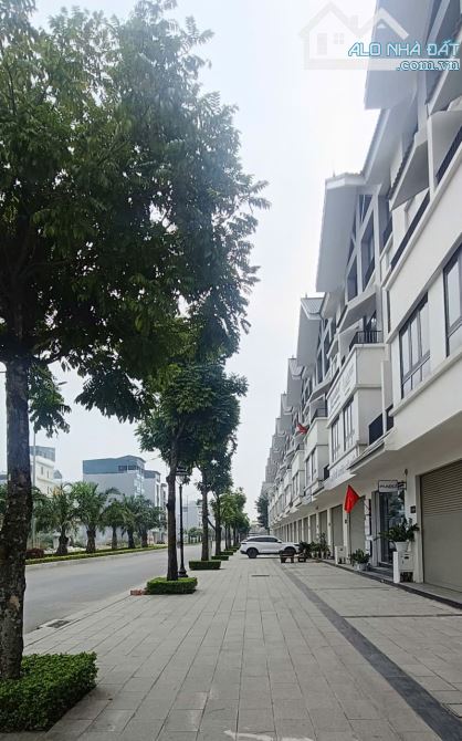 HINODE 100m2- 4T, MP Thịnh Vượng 30m, V.Hè 8m K.Doanh, chỉ 18,2tỷ