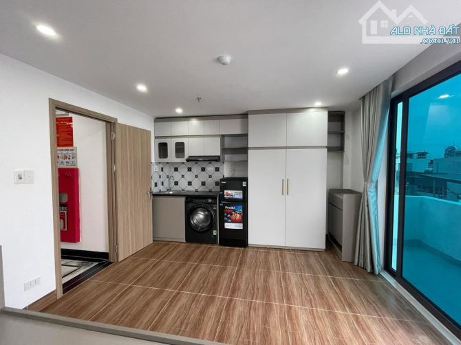 Toà CCMN Phạm Văn Đồng, Xuân Đỉnh 50m x 7T thang máy, lô góc 2 thoáng, 15 phòng DT 70tr/th