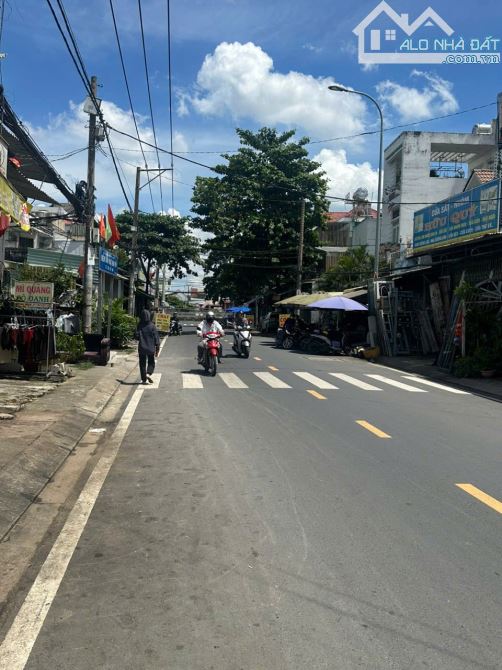 Bán kho MT đường Hoàng Ngân Quận 8