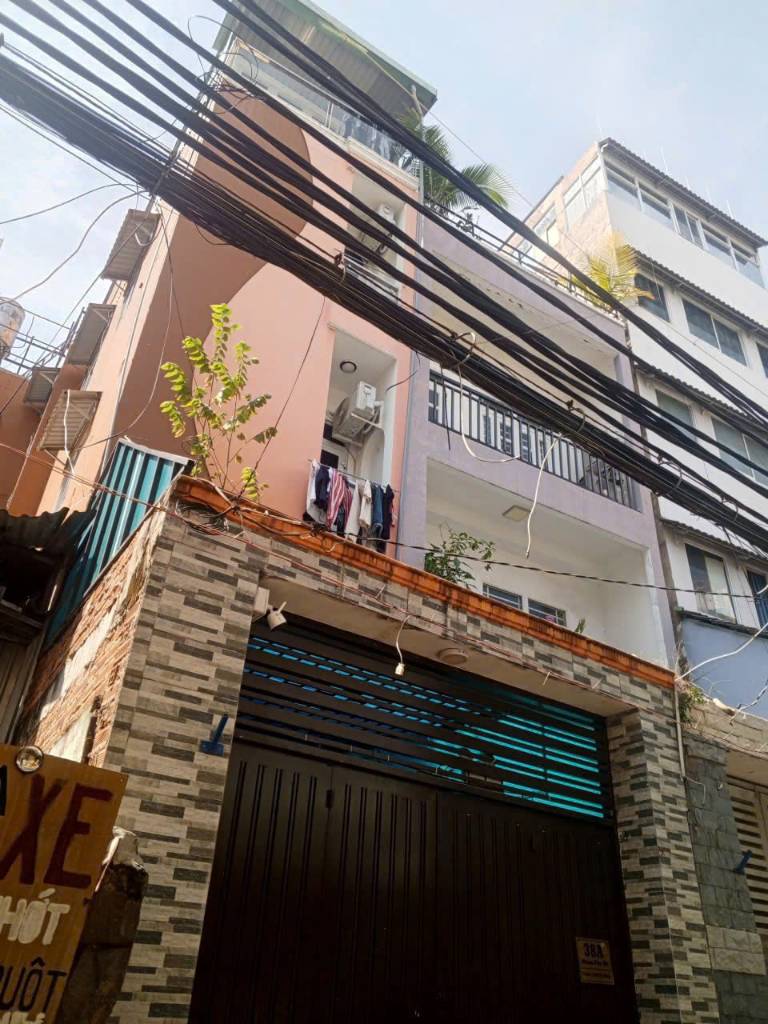 Bán nhà mặt tiền 38A Phan Tây Hồ, Phú Nhuận, vị trí kinh doanh sầm uất, giá 13.98 tỷ