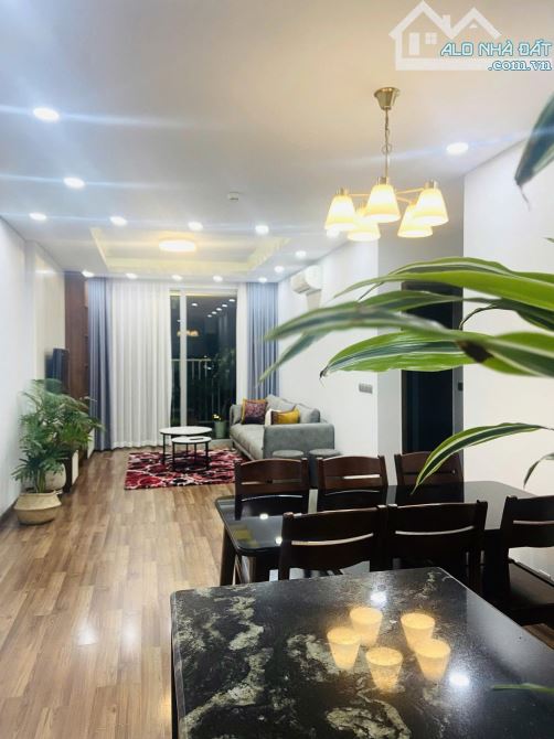 Bán căn hộ Thanh Xuân Building 115m2 - 3pn - 2vs 10,6 tỷ full NT, hướng mát