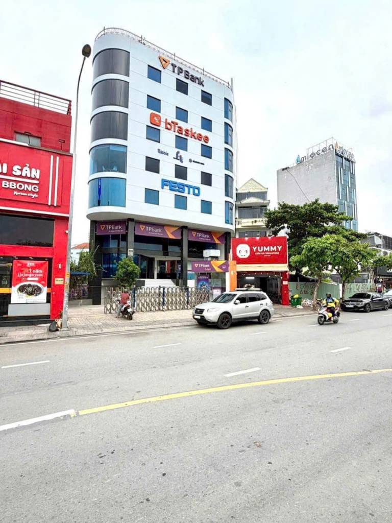 Siêu phẩm, bán nhà góc 2MT Phan Huy Ích Gò Vấp, DT 10x35m 6 tầng thang máy, thu nhập khủng, 33 tỷ