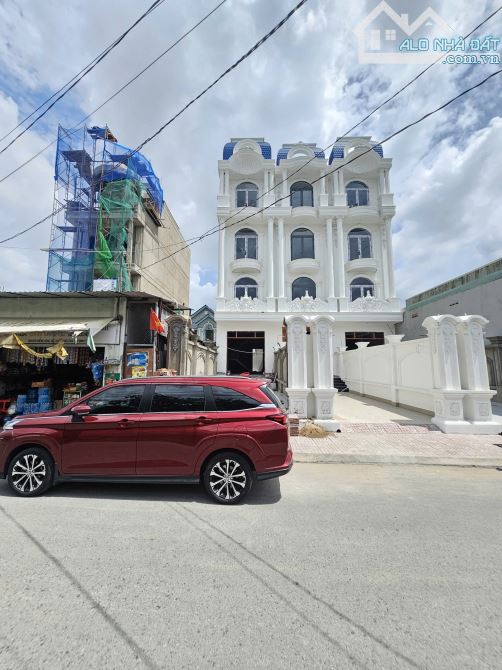 116,4m2_7Tỷ400 TL🔥👉Nhà Phố Hoàn Công, Đang Hoàn Thiện, gần Trung Tâm Y Tế và SVĐ Dĩ An