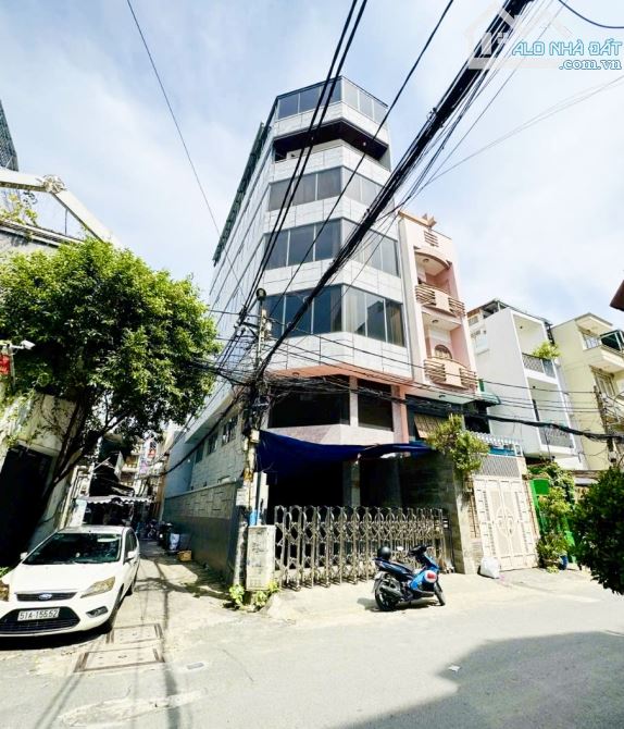 TOÀ VĂN PHÒNG MẶT TIỀN NGAY " CỘNG HOÀ" 190m2 ( 6.3x30.5m ) 5 TẦNG DOANH THU 140TR/TH