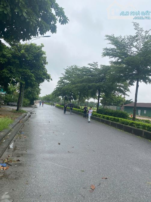 🏘️Bán Căn BT3 Viglacera Đông Phong, Yên Phong Mặt Đường Đôi Mt 6m Dt 90m2 Giá 4.9 Tỷ lh E Điệp 0395777369