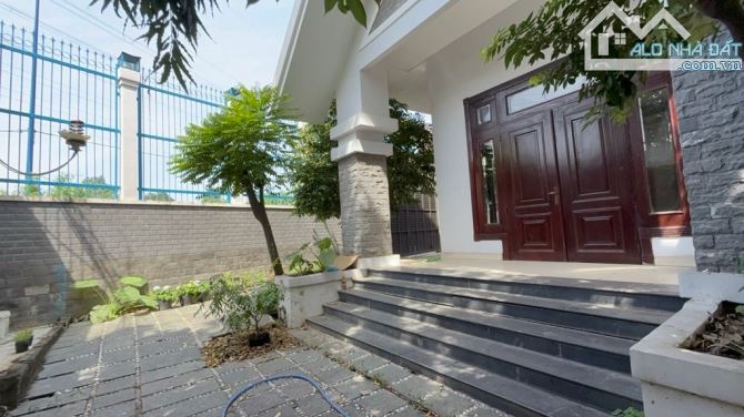 Bấn Gấp 2 Biệt Thự Song Sinh MT, Võ Nguyên Giáp, Phước Long A, Thủ Đức 2200m2 Chỉ 380 Tỷ