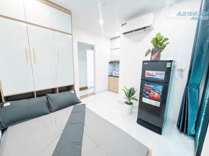 Bán toà CCMN Vạn Phúc, thang máy, pccc đầy đủ 75m2*5T, 18pkk, DT 80tr/tháng giá 15.5 tỷ!