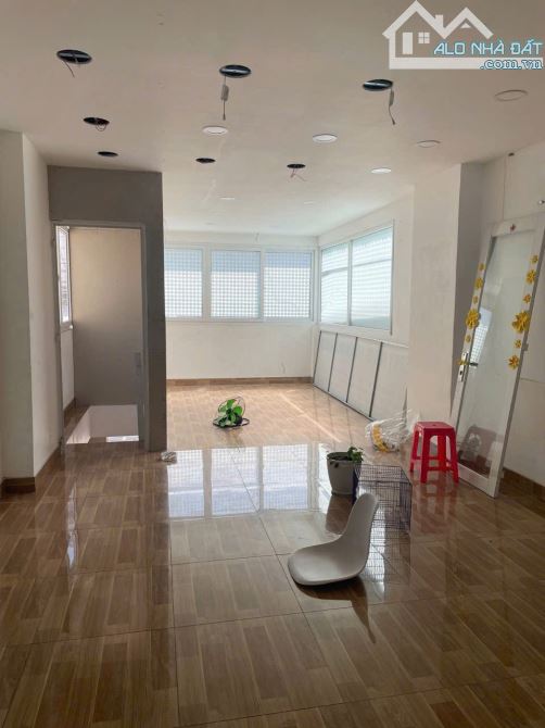 Bán Nhà 1 Trệt 1 Lầu, DT Đất 86m2 Mặt Tiền Đường Ngô Quyền Hiệp Phú.