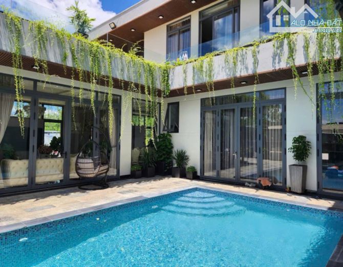 Bán BIỆT THỰ VƯỜN 1.200m KHÔNG GIAN XANH ĐẰNG CẤP-22x55m-Bình Chánh-Giá 35 tỷ