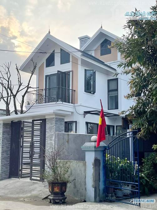 BÁN VILLA NAM HỒ ĐÀ LẠT ĐƯỜNG SIÊU RỘNG