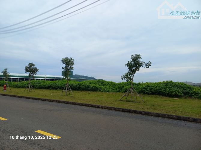 Bán đất xây dựng xưởng 30.000m2 KCN Long Đức, Huyện Long Thành, Đồng Nai