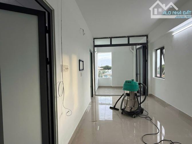 Cần bán lại giá tốt căn góc căn Hộ tại Toà nhà Napoleong 3pn dt 72m giá chỉ 2y650tr