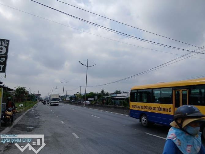 Bán 2100m2 Nhà Kho Mới Mặt Tiền Đường 878 (Dẫn Cao Tốc Trung Lương) Thông Cầu Rạch Miễu 2