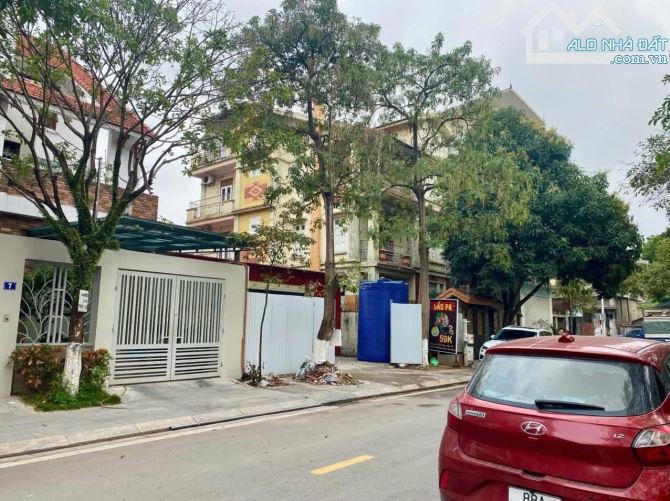 Bán Biệt thự đối diện Coopmart Vĩnh Phúc chỉ hơn 11 tỷ