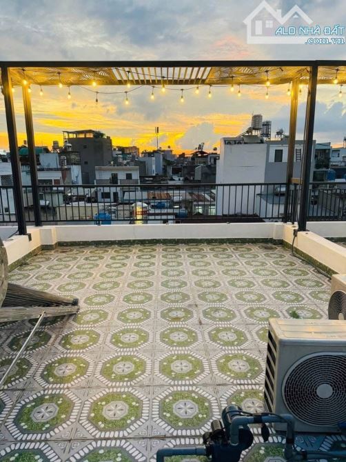 Nhà đẹp Gò Vấp gần Dreamhome và chợ Thạch Đà 44m², 3 tầng, full nội thất, 5 tỷ ++