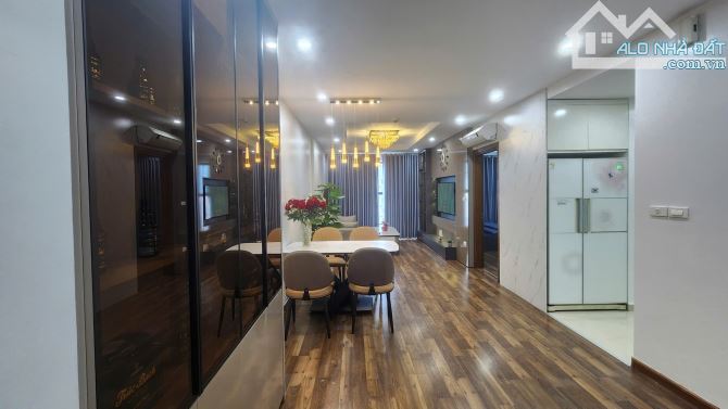 BÁN CĂN HỘ 2PN GOLD MARK CITY 136 HỒ TÙNG MẬU CHỈ 8 TỶ NHẬN NHÀ Ở NGAY