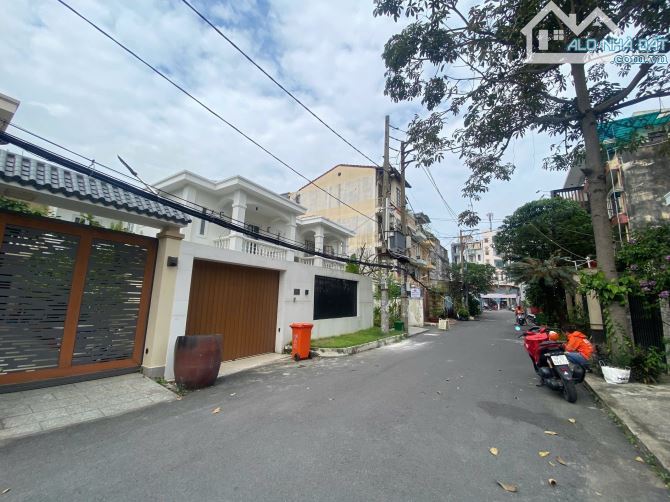 cần bán Vila 412/9 Nơ trang Long khu VIP chính chủ