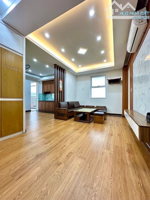 HỒ TÙNG MẬU, 2 BAN CÔNG SIÊU THOÁNG, NỘI THẤT ĐẸP Ở NGAY, GIÁ 70TR/M2, 2NGỦ.