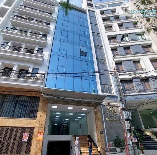 Toà Văn Phòng Nguyễn Xiển, 200m, 10 tầng, dòng tiền 4 tỷ/năm, ô tô tránh, giá chỉ 83 tỷ