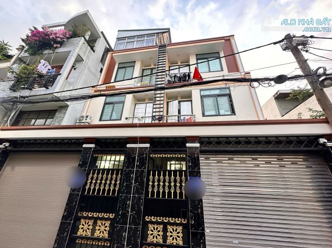 16.9TỶ- BÁN TOÀ NHÀ 19P CHDV CAO CẤP, ĐƯỜNG SỐ 3. p. tam phú ,tp.thủ đức , 10X17,8m- 177m2