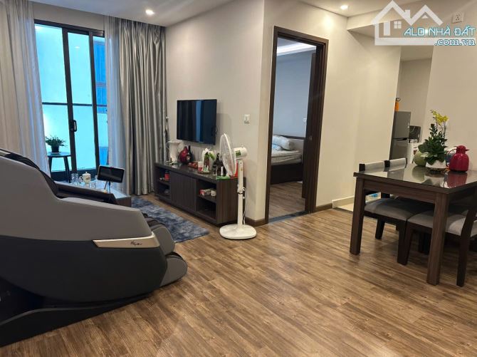 Bán căn hộ khách sạn Virgo Nha Trang cách biển 200m, dt 60m2,có 2 phòng ngủ , giá 4ty300