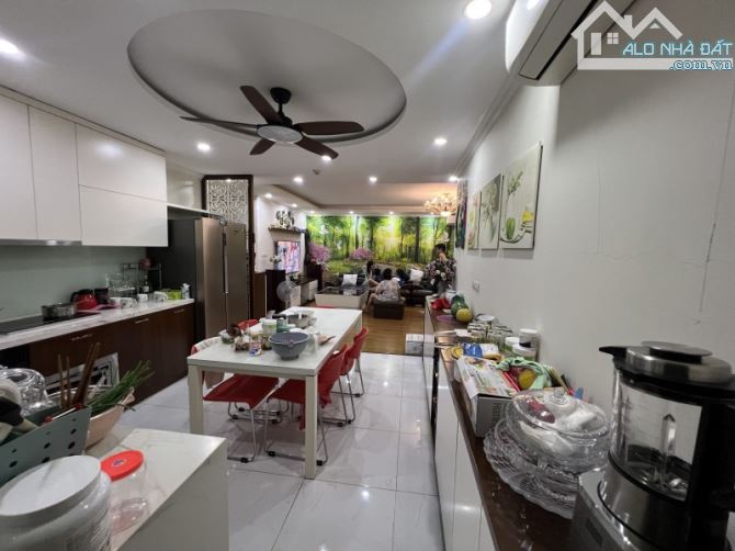 Chuyển nhượng căn hộ 3 ngủ chung cư M5 số 91 Nguyễn Chí Thanh,Đống Đa chỉ 14 tỷ