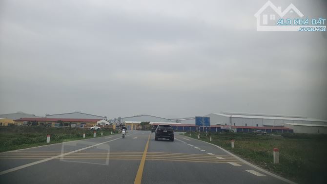 Cty cần bán 4500 m2 đất sxkd ccn Hợp Hưng, giá chỉ từ 90 usd/m2
