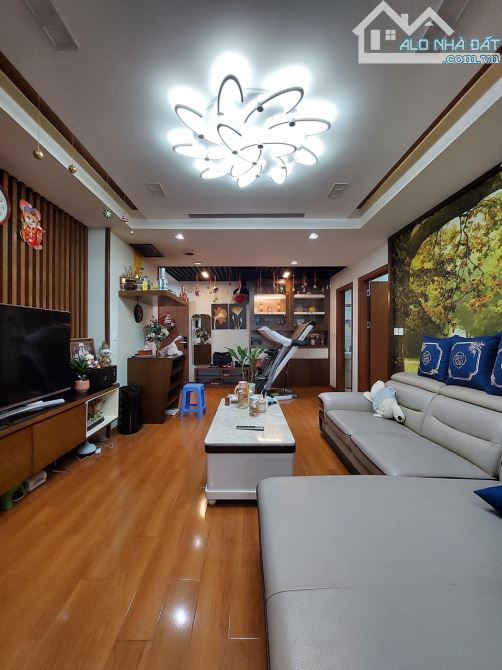Rẻ nhất Hà Đông! Chung cư Hưng Thịnh 57m2, 2 ngủ chỉ 2.X tỷ