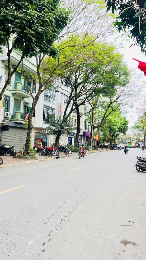 BÁN NHÀ ĐƯỜNG ĐẶNG XUÂN BẢNG, HOÀNG MAI, 44M2 6 TẦNG THANG MÁY, GẦN ĐƯỜNG Ô TÔ