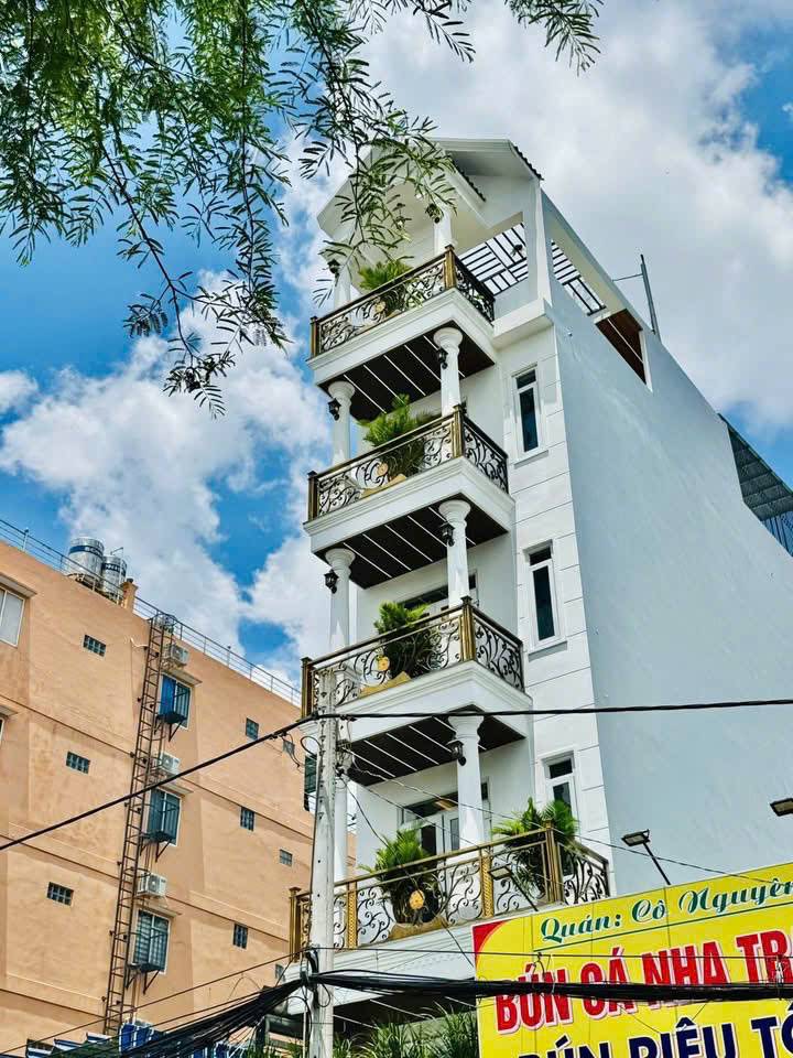 Bán nhà mặt phố đường Nguyễn Văn Khối Gò Vấp, DT 60m², 6 tầng, giá 16.5 tỷ