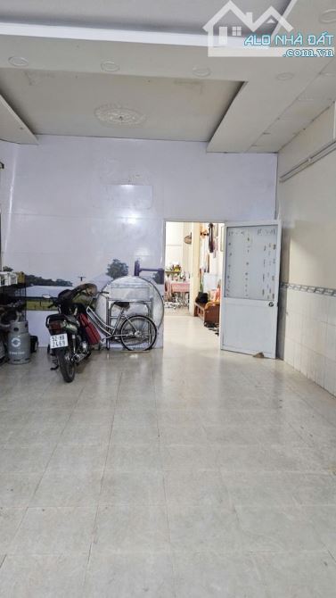 🔥 MẶT TIỀN BẠCH VÂN Q5 – ĐƯỜNG 20M – 82m² – 28 TỶ 🔥