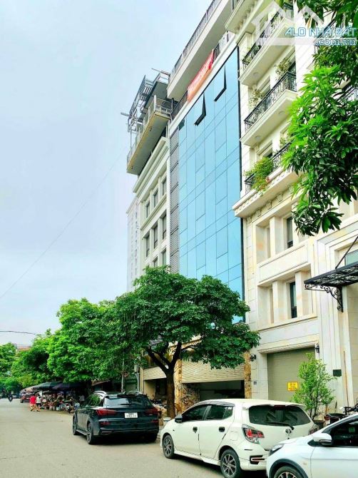 TOÀ VĂN PHÒNG 160 TỶ 250m 10 TẦNG MT 7,8m VỈA HÈ 4 Ô TÔ TRÁNH KINH DOANH XUÂN LA TÂY HỒ