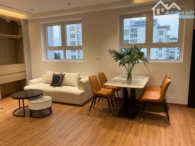 Cần bán CH Nam Trung Yên 65m², lô góc, 2PN - 6,85 tỷ